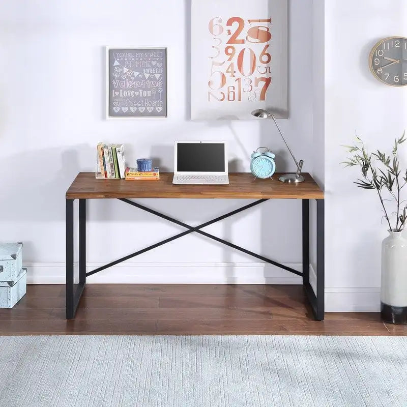 Bureau industriel en bois d'acacia massif avec cadre en acier en X